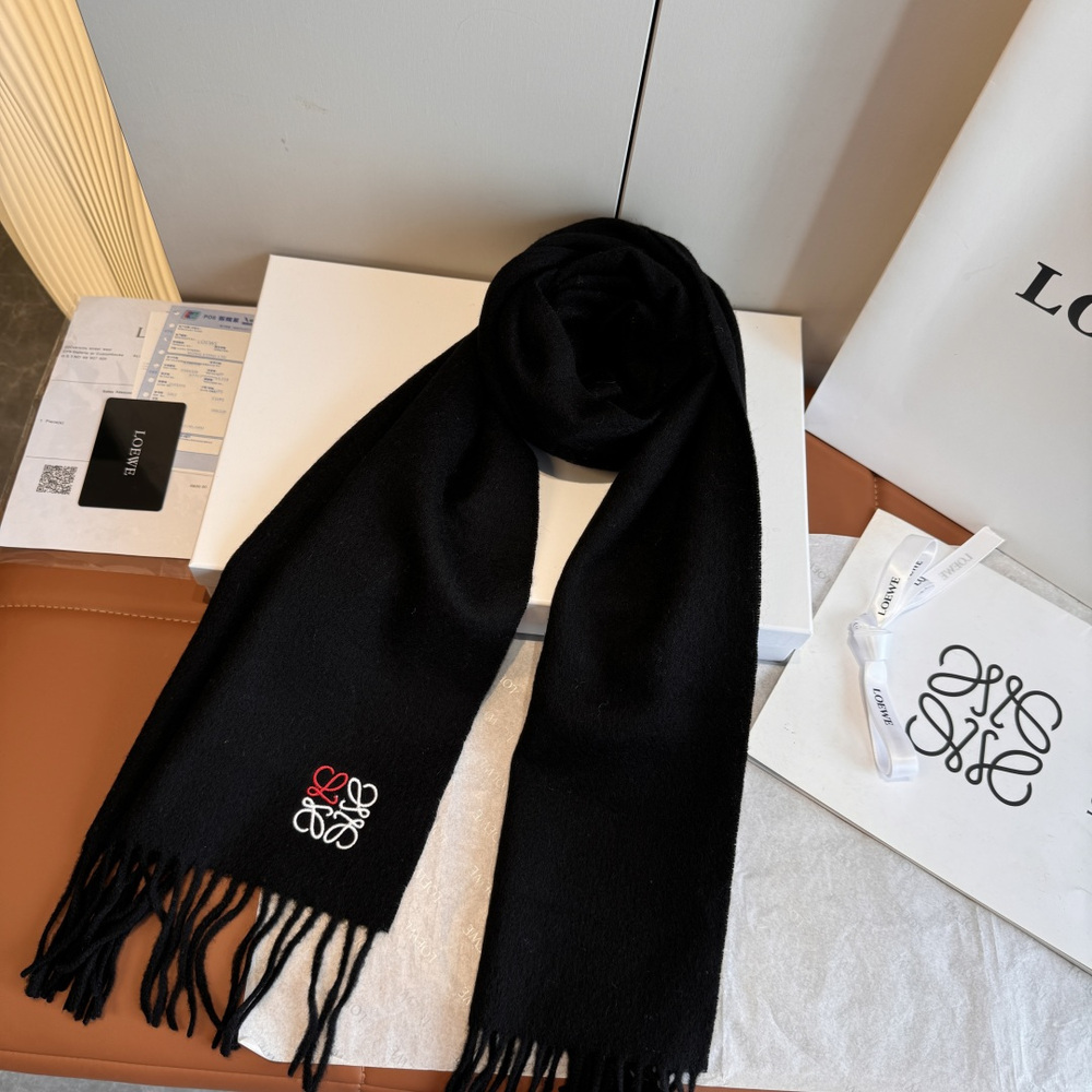 Loewe logo pattern black scarf